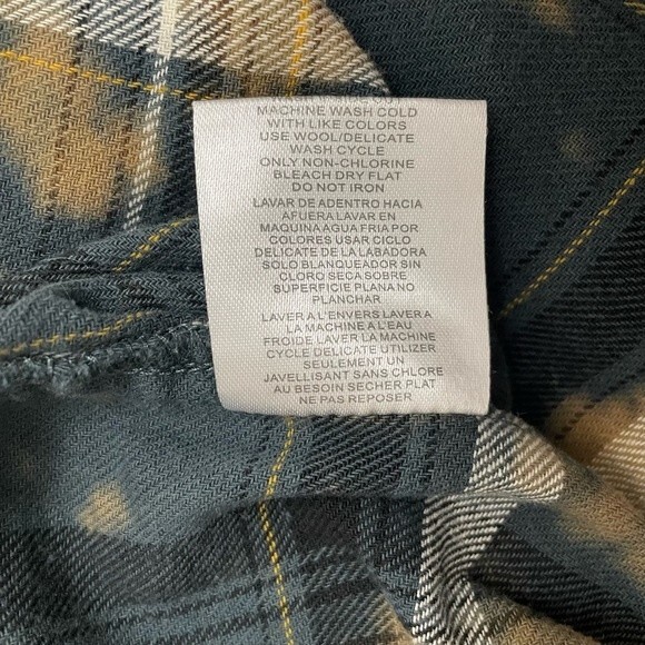 Star Wars Top The Mandalorian Grogu Baby Yoda Plaid Grunge Flannel Size Large - Picture 9 of 10